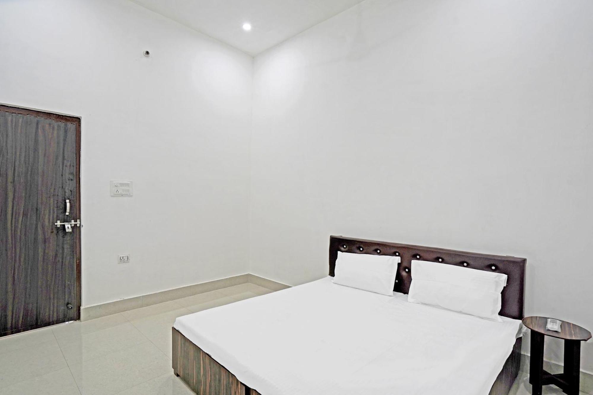 Hotel O Sky Touch Hotel Baghpat Dış mekan fotoğraf