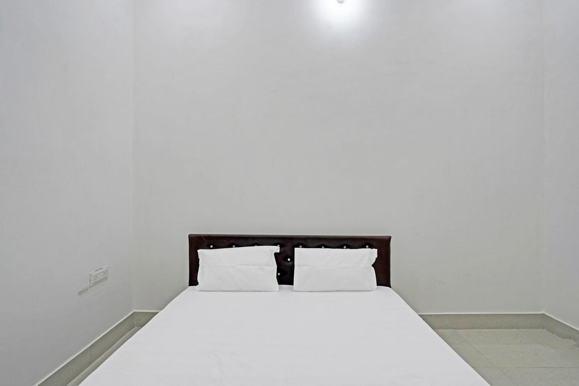 Hotel O Sky Touch Hotel Baghpat Dış mekan fotoğraf